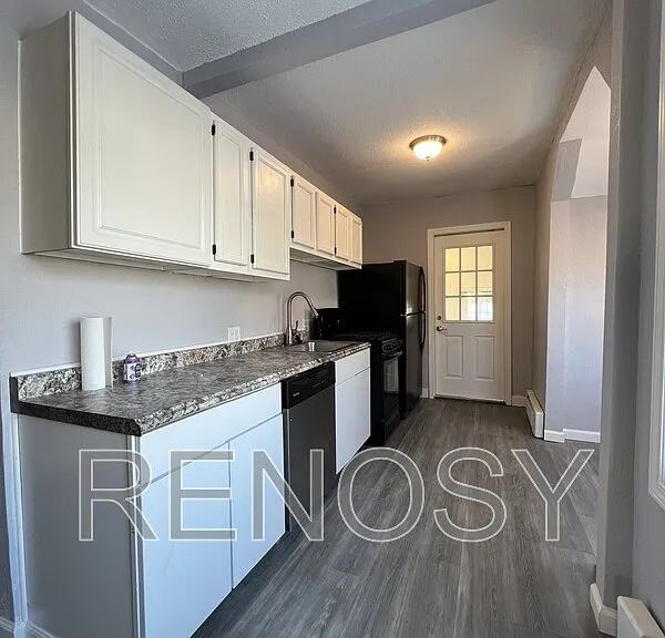 116 Park Ave — Photo 8