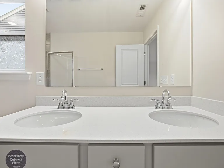 1401 Addison Lake St — Photo 27