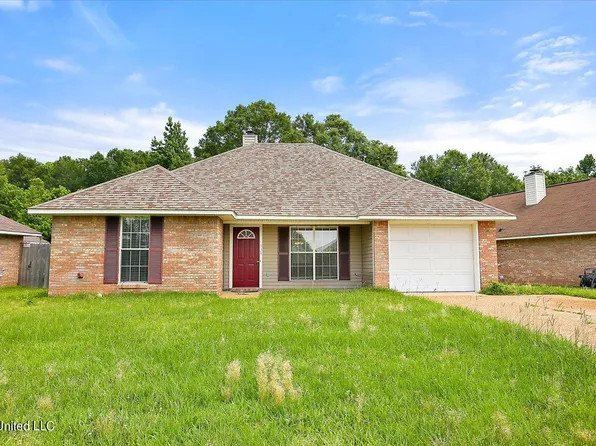934 Bullrun Dr, Jackson, MS 39272