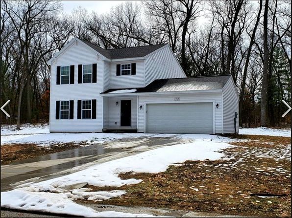 3828 N Ryan Woods Cir