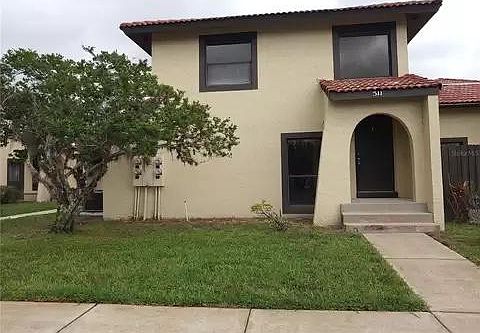 1st image of 511 Hunter Cir #1
