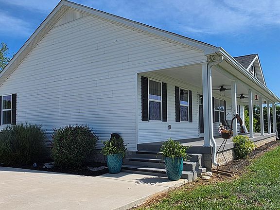 3rd image of 4 Lewis James Ln