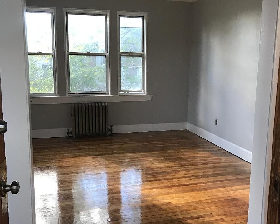 2nd image of 54 Clark Ave APT 3