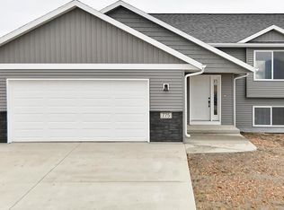 775 El Dorado St, Owatonna, MN 55060