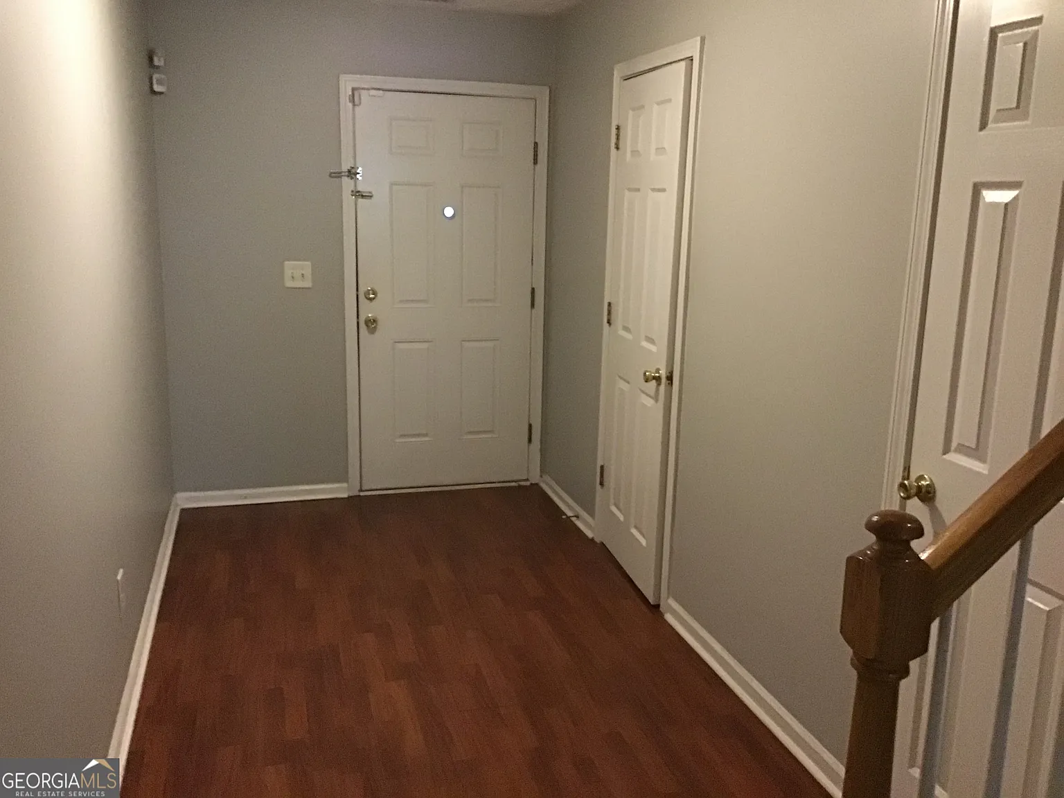 3 bed, 2.5 bath, 1620 sqft, $2,000 — Photo 2