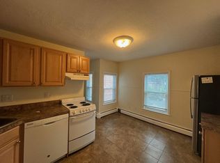 213 Beacon St, Somerville, MA 02143