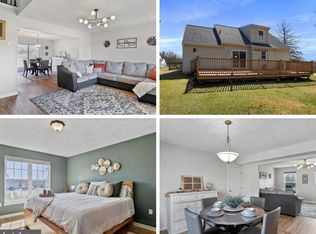 81 Viceroy Dr, Falling Waters, WV 25419