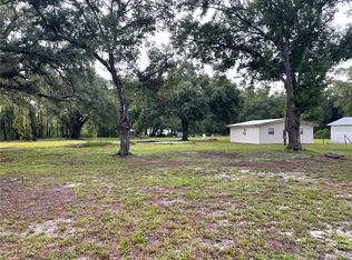 2920 Bruton Rd, Plant City, FL 33565