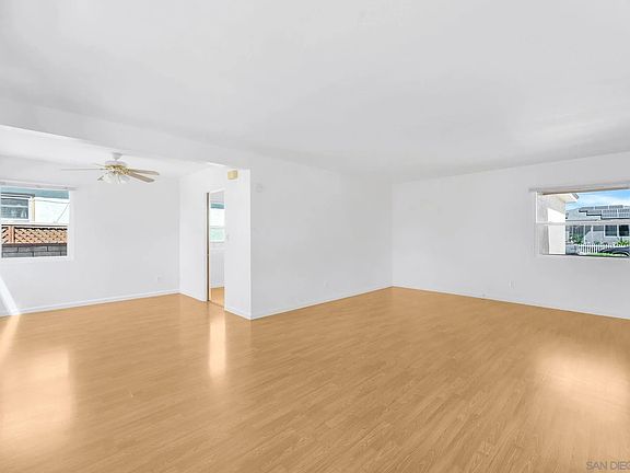 5th image of 5075 Pirotte Dr