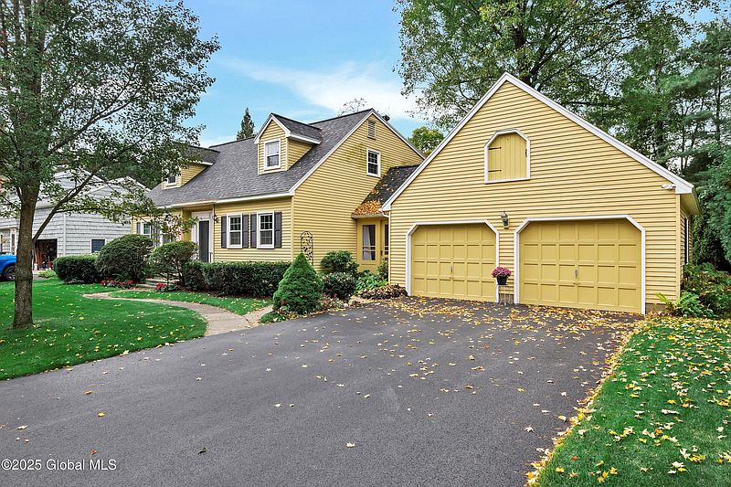 2nd image of 20 Linden Avenue