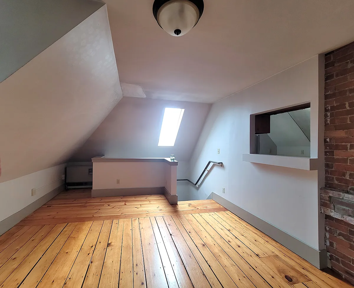 Building Photo - 32 Ellsworth St #3