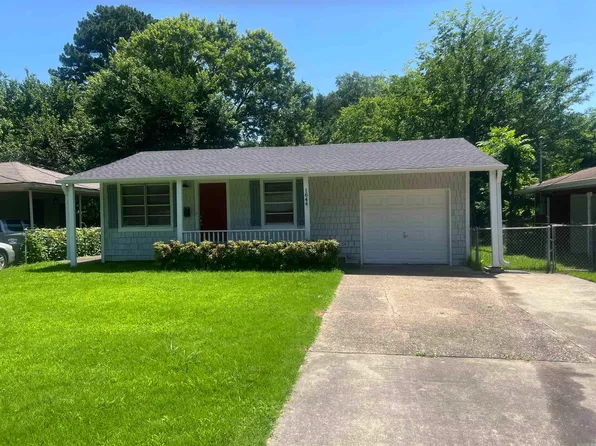 1644 N Davis St, Conway, AR 72032