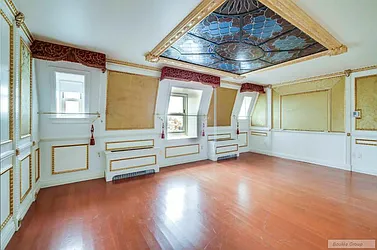 Rented by Bouklis Group