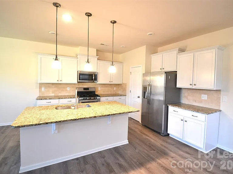 12854 Robert Walker Dr — Photo 3