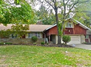 1967 Sunset Dr, Richmond Heights, OH 44143