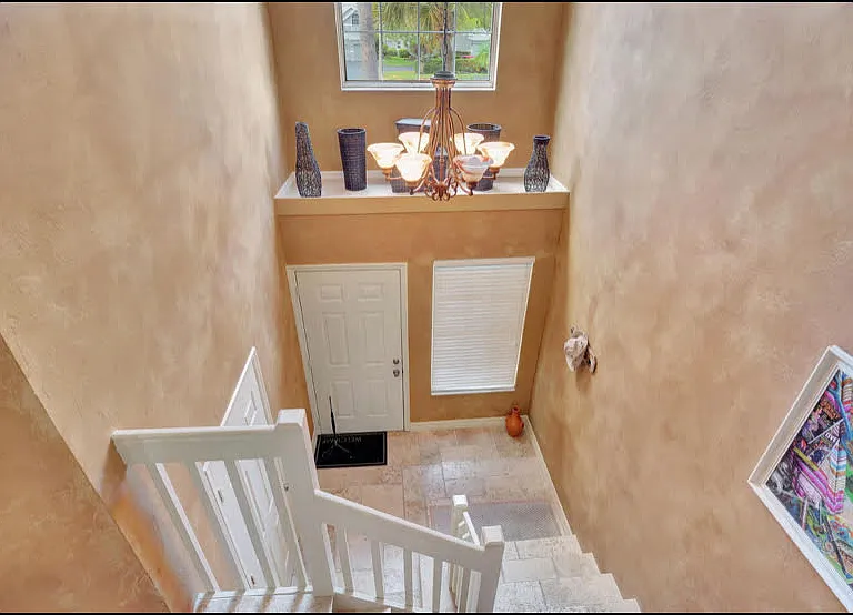 2103 Tama Cir #202 — Photo 9