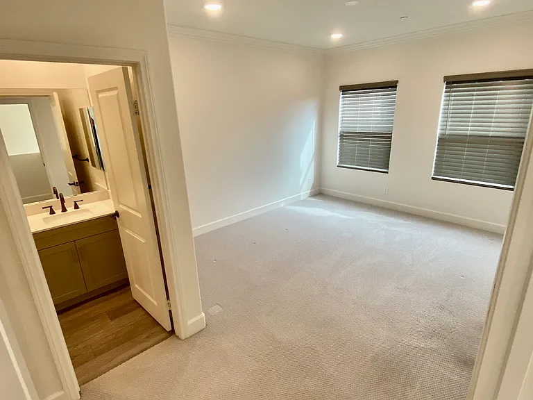 808 Ada St #1 — Photo 19