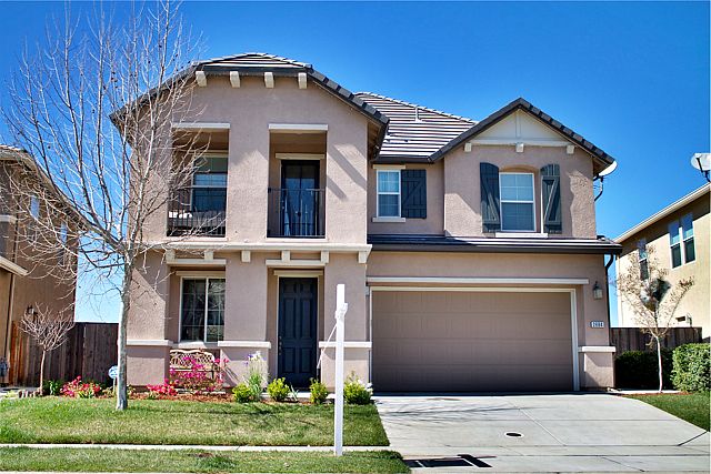 1st image of 2684 Woodfield Way