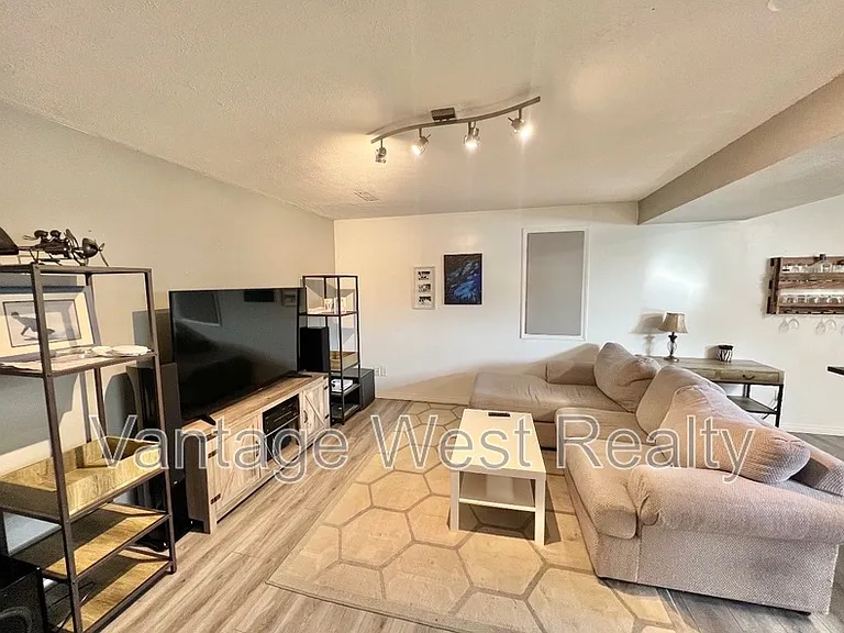 210B Dell Rd — Photo 10