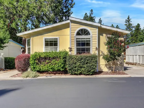 72 Primrose Ln, Grass Valley, CA 95945