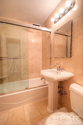 Rented by Spire Group | media 10