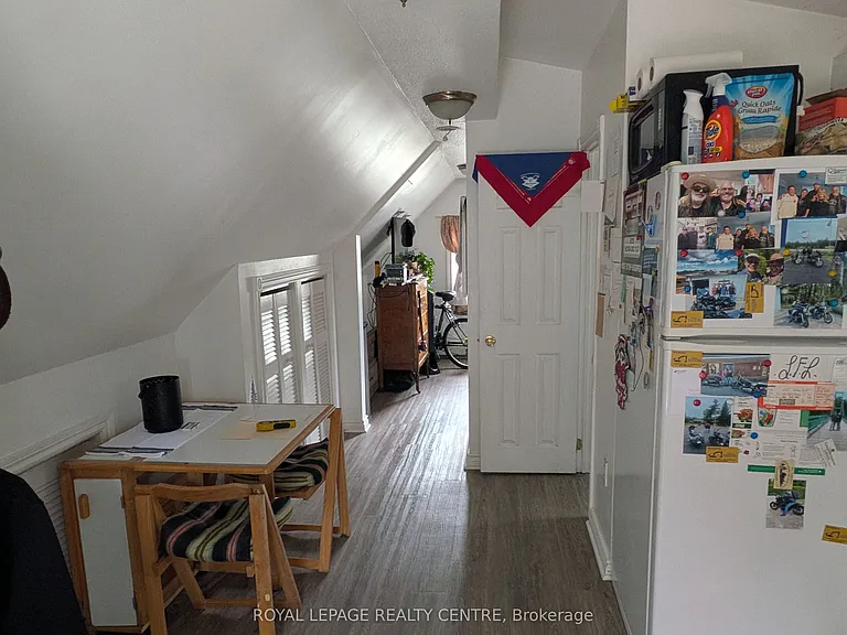10 Dufferin St — Photo 7