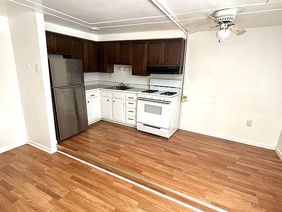 2nd image of 325 N Neville St #11173174