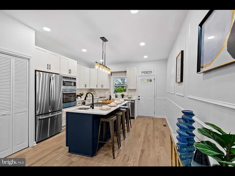 2824 Maryland Ave — Photo 6