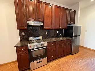 Rented by Best Apartments North Inc