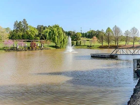 5th image of 12532 Ivy Lake Dr