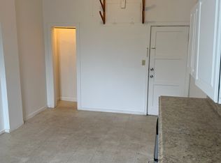 3516 Waialae Ave #R09, Honolulu, HI 96816