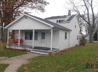 10685 Harold Dr, Luna Pier, MI 48157