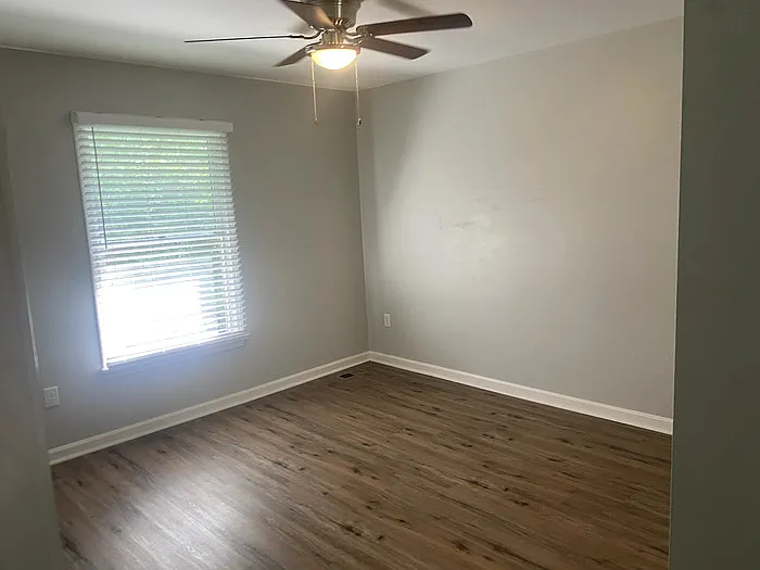 2031 Franklin St #B — Photo 21