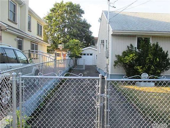 2nd image of 206 Nevada St