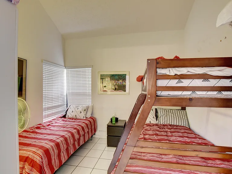 22667 Meridiana Dr — Photo 20