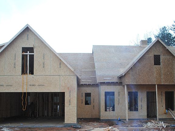 3rd image of 1 Roundtop Rd