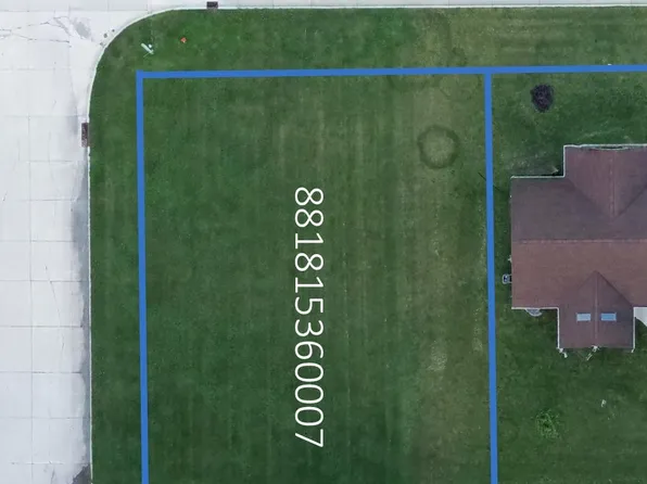 610 Van Buren St, Shiloh, IA 50680