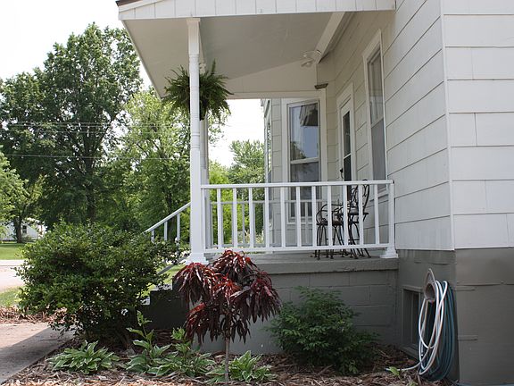 5th image of 535 Redwood Dr