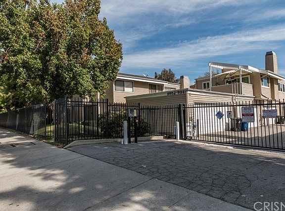 2nd image of 9952 Sepulveda Blvd APT 4