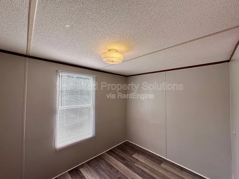 9499 Wendi Dr NE #H — Photo 10