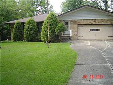 1st image of 10084 Lynn Dr