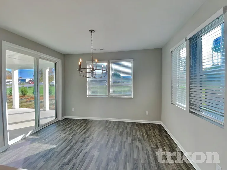 109 Timber Crest Trl — Photo 5