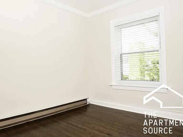 648.5 W Roscoe St #2N — Photo 6