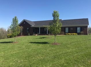 7018 Old Heady Rd, Louisville, KY 40299