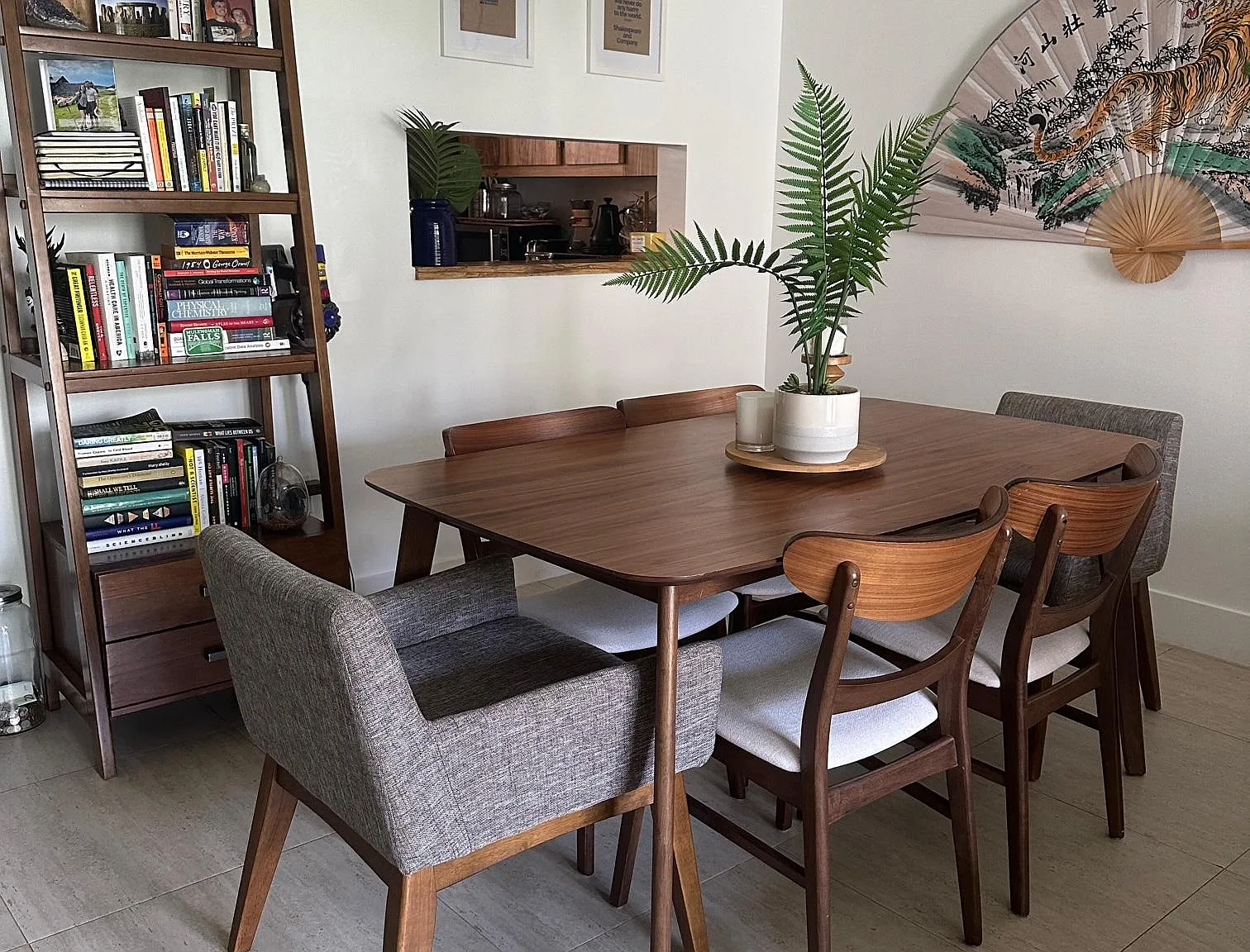 1 bed, 1.5 bath, 705 sqft, $1,900 — Photo 1