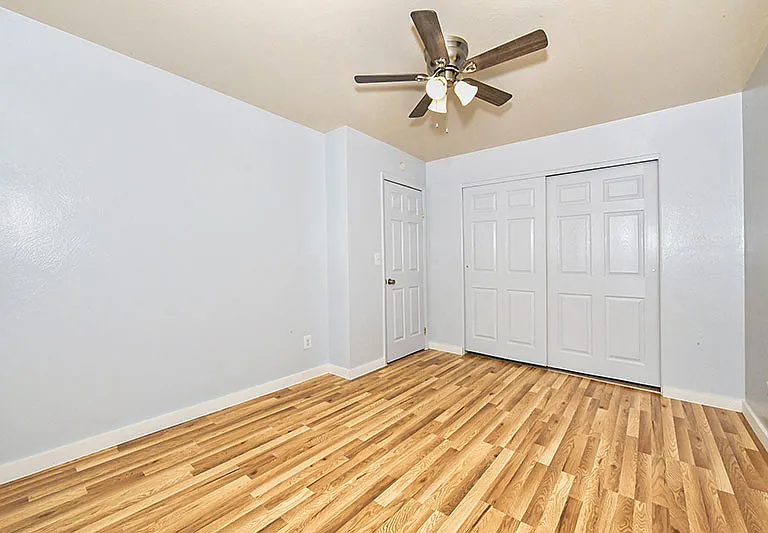 1010 Delaware Dr #104 — Photo 7