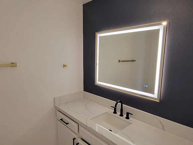 6228 Fulton Ave — Photo 14