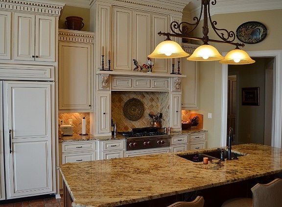 4th image of 128 W Bay Dr