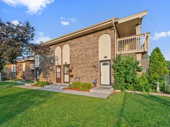 9123 North 85th STREET #B-2, Milwaukee, WI 53224