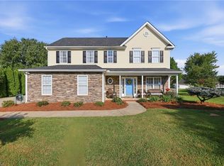 125 Hartman Branch Ln, Winston Salem, NC 27127